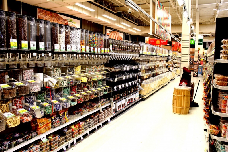 vente-SILLANS LA CASCADE-min_retail_grocery_supermarket_store_food_shopping_market_shop-613228